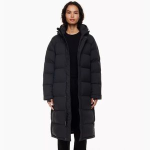 Aritzia SUPERPUFF - Matte Black Long - NWOT